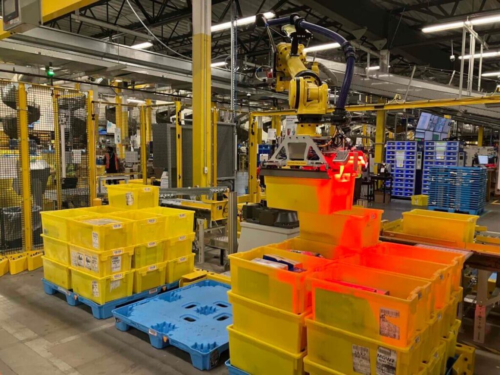 amazon rwc at yyz