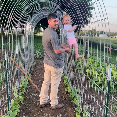 farley young with daughter